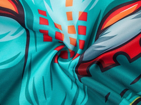 Hanorac pentru bărbați model NOU cu aplicație și glugă