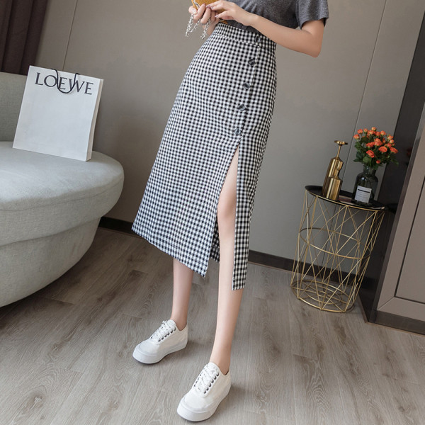 Modern női kockás szoknya hasítékkal, magas derékkal