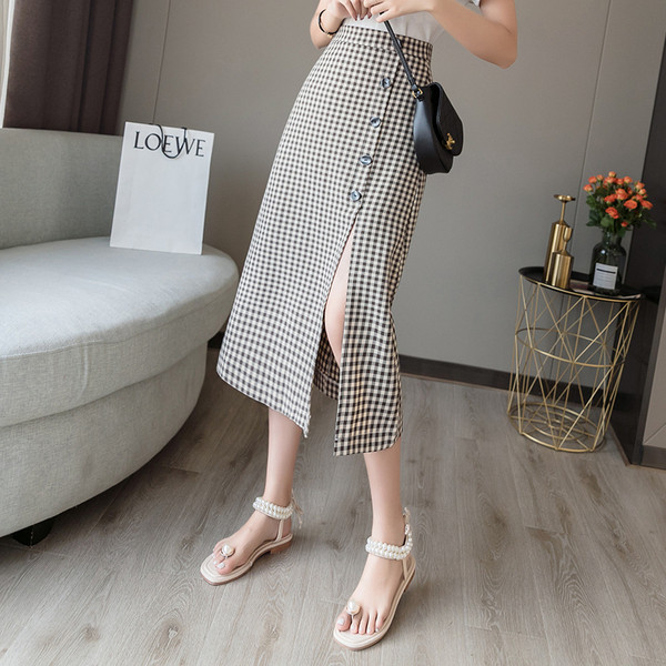 Modern női kockás szoknya hasítékkal, magas derékkal