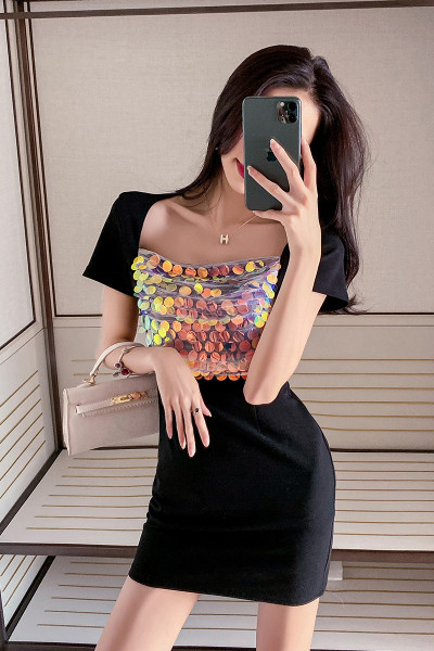 Rochie neagra de dama cu maneci scurte si paiete