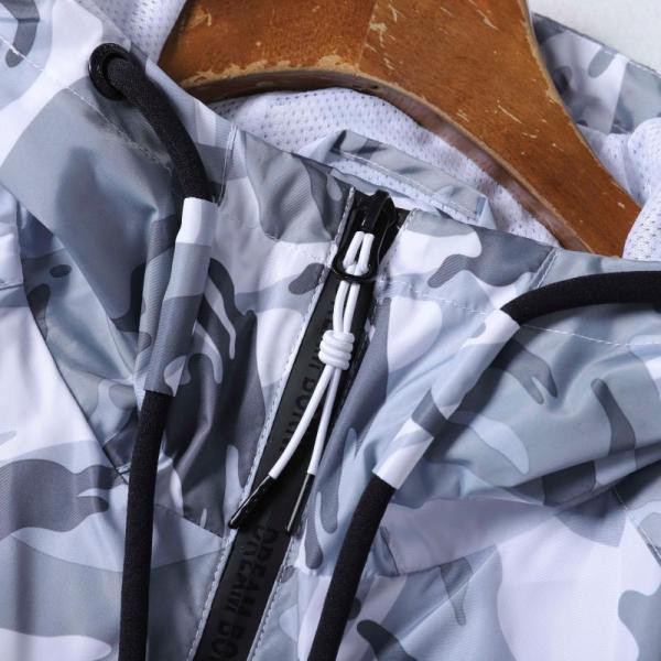 Jachetă sport-casual de damă cu glugă și fermoar