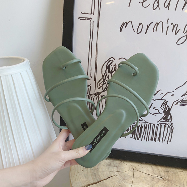 Női bőr papucs lapos talppal