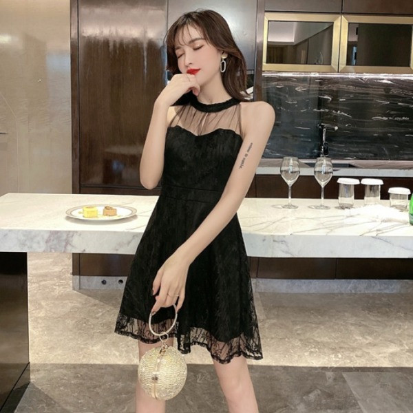 Pitsist naiste lühike madala kraega kleit