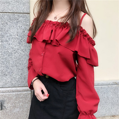 Naiste vabaaja särk nööpide ja paljaste õlgadega