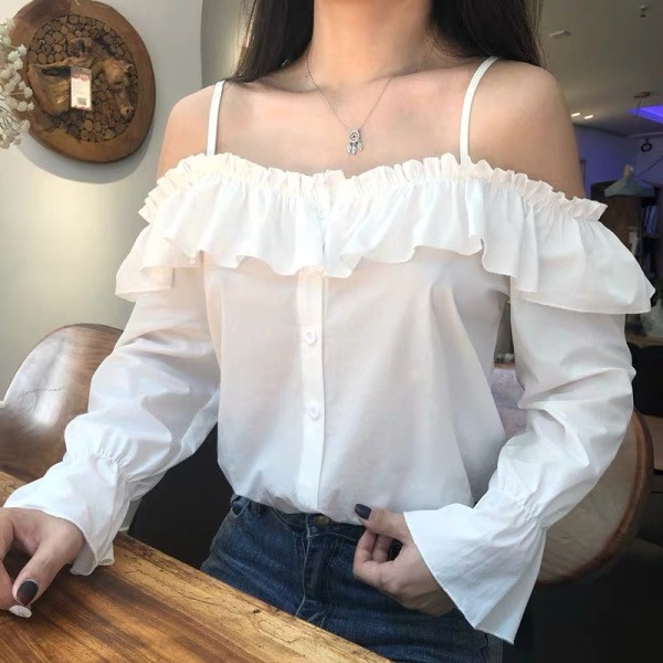 Naiste vabaaja särk nööpide ja paljaste õlgadega