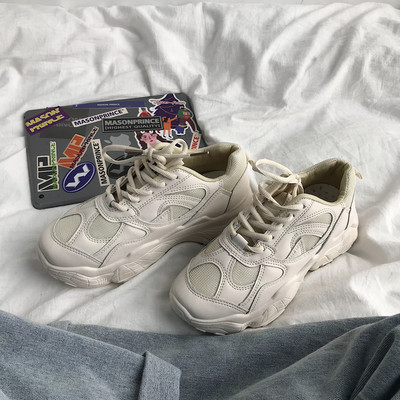 Új modell női tavaszi tornacipő durva talppal és fűzővel