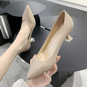 Stilingi smailūs moteriški batai iš eko odos su 6 cm kulnu