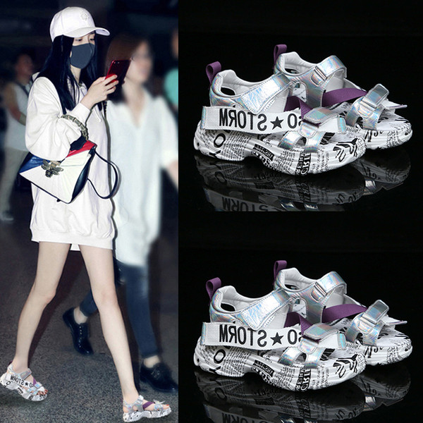 Sandale de dama moderne cu talpa inalta colorata si velcro