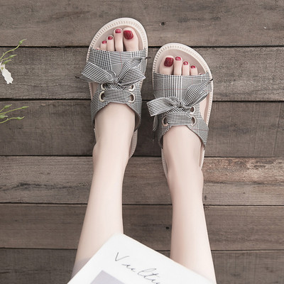 Papuci dama cu bareta in carouri si panglica