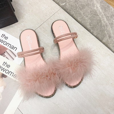 Sandale de damă moderne cu talpă plată și element din puf