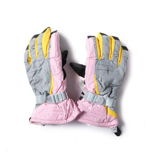 Moteriškos pirštinės, tinkamos slidinėti