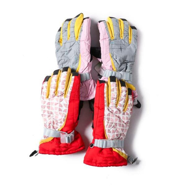 Moteriškos pirštinės, tinkamos slidinėti