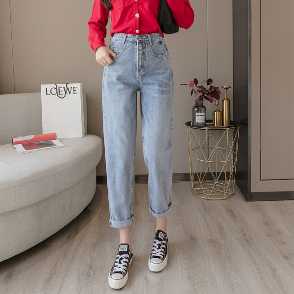 Praegused kõrge vöökoha ja taskutega naiste teksad