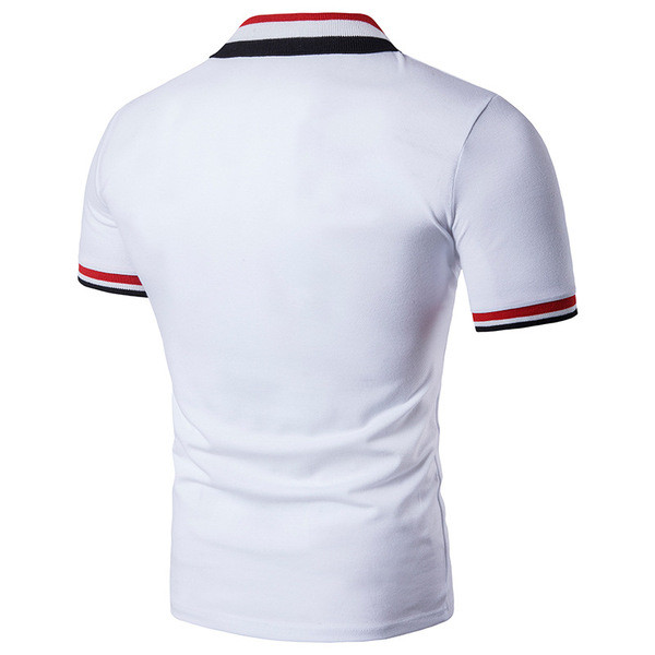 Modern férfi póló rövid ujjal és klasszikus gallérral