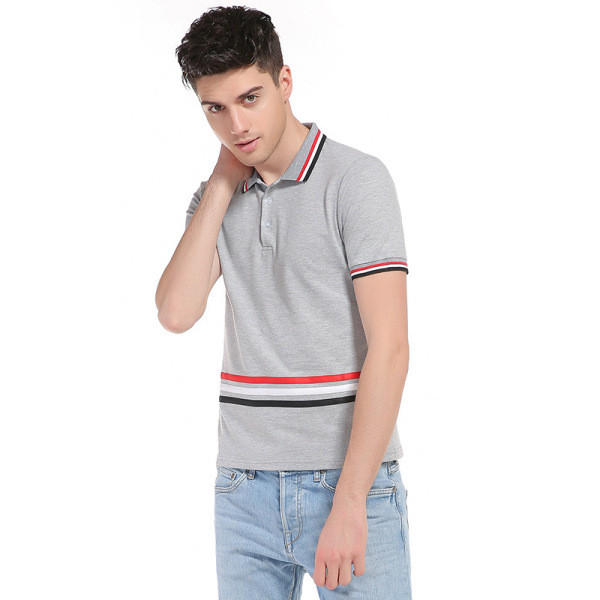 Modern férfi póló rövid ujjal és klasszikus gallérral