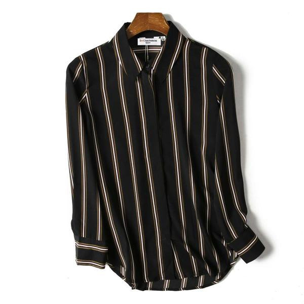 Cămașă de damă în dungi model clasic