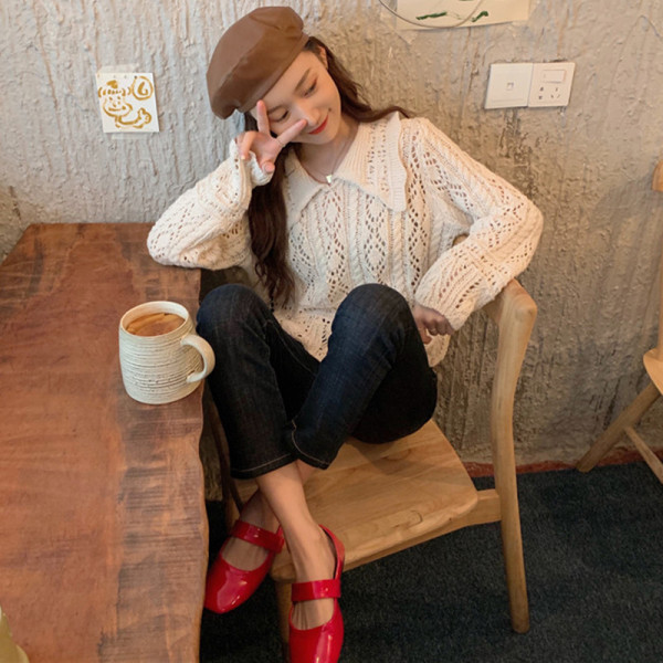 Pulover de dama tricotat cu decolteu in V