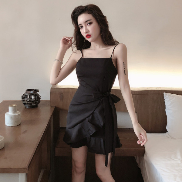 Rochie de dama actuala cu bretele si cravate subtiri