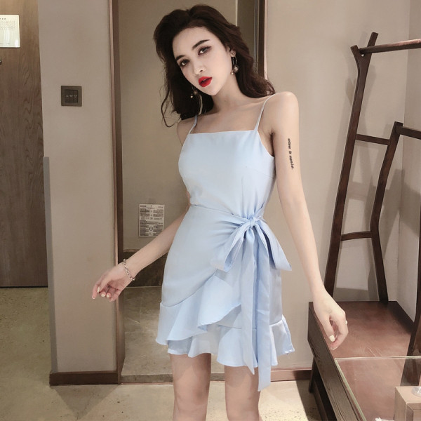 Rochie de dama actuala cu bretele si cravate subtiri