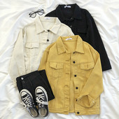 Női farmer ing klasszikus gallérral, gombokkal és zsebekkel