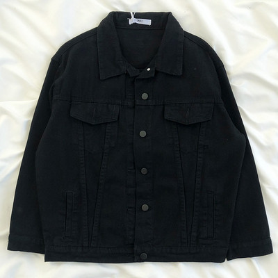 Női farmer ing klasszikus gallérral, gombokkal és zsebekkel