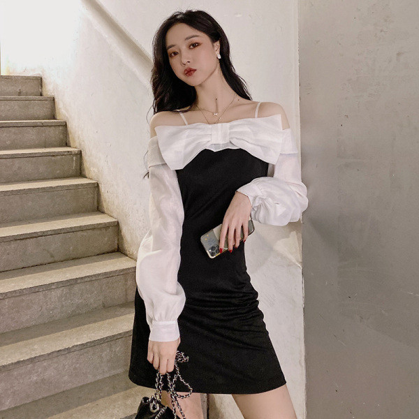 Naujo modelio moteriškas sijonas apnuogintais pečiais ir kaspinu