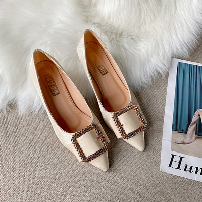 Pantofi eleganti de dama cu catarama si toc subtire