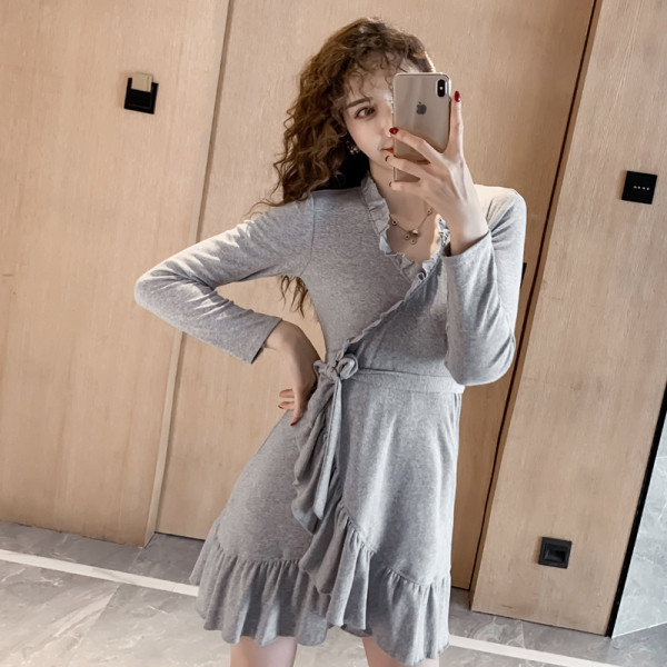 Rochie casual de dama cu cravate si maneci lungi