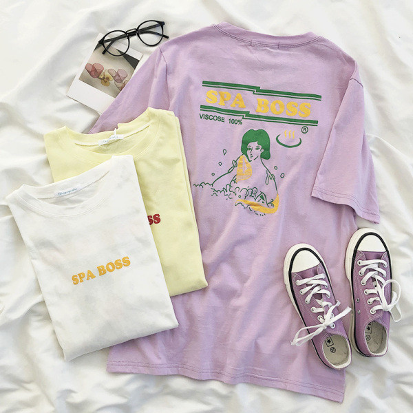 Ženska bluza s kratkim rukavima i printom