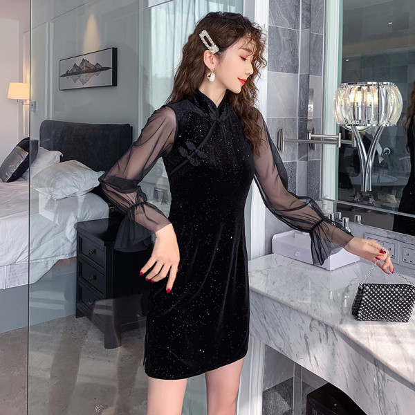 Moderna ženska haljina s lotos rukavima Uski baršunasti uzorak