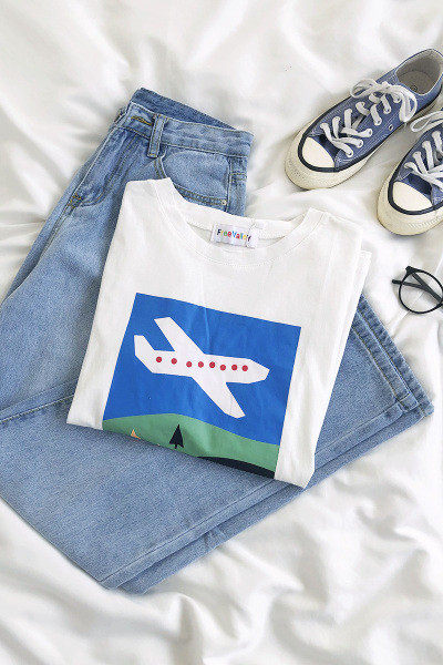 Tricou lat de dama cu maneci scurte si decolteu oval