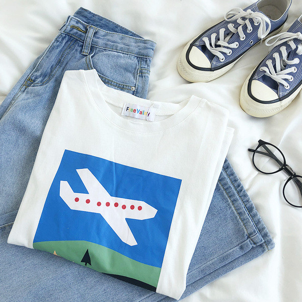 Tricou lat de dama cu maneci scurte si decolteu oval