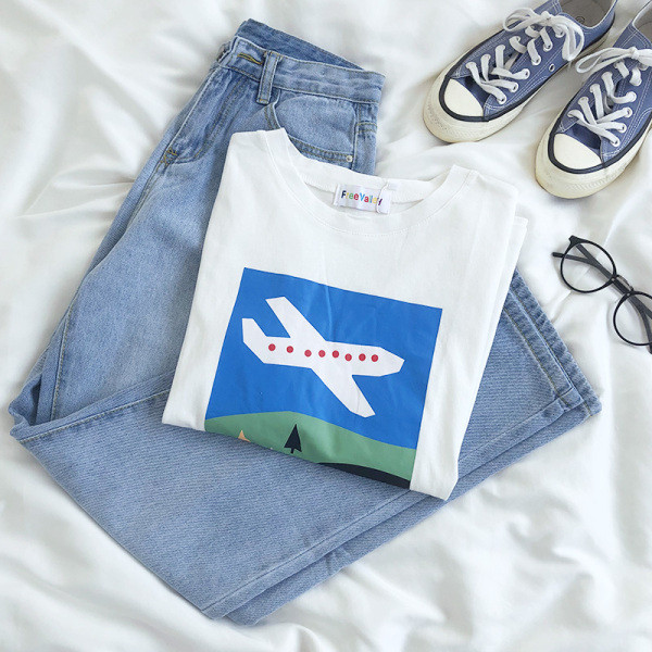 Tricou lat de dama cu maneci scurte si decolteu oval