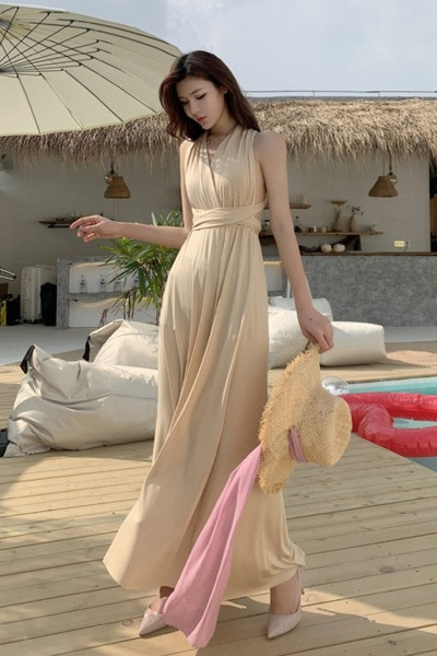 Ilga laisvalaikio vasarinė suknelė apnuoginta nugara