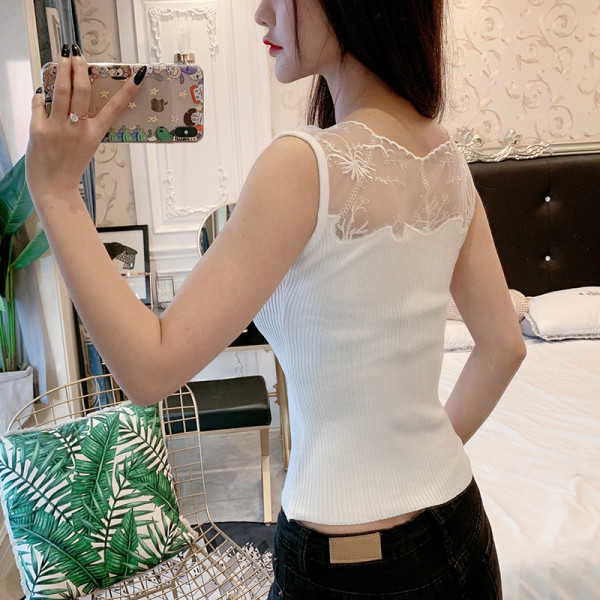 Női kordbársony mez csipkével