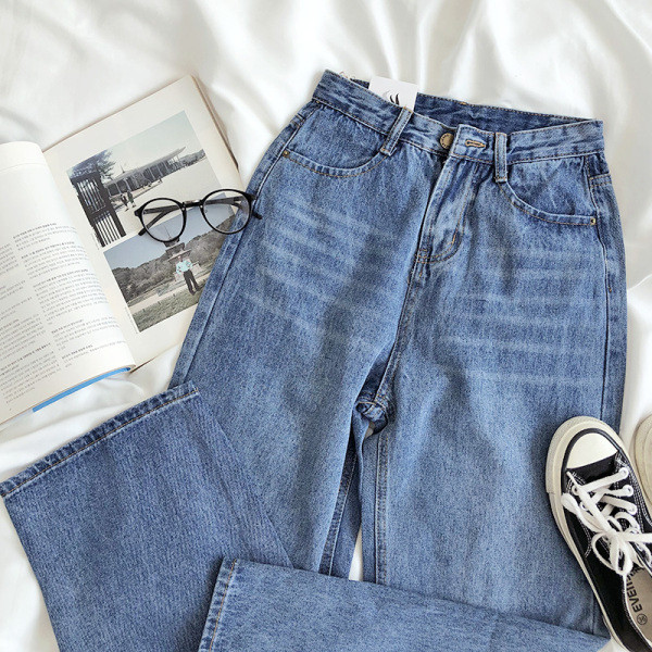 Retrosinised kõrge vöökohaga naiste teksad