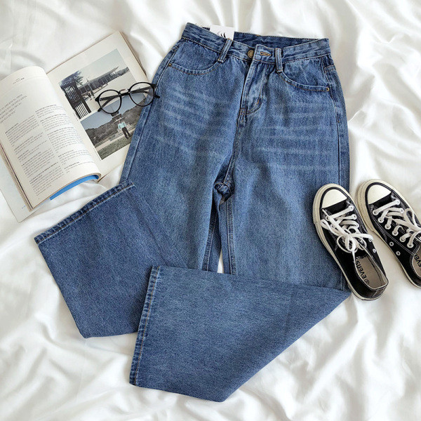 Retrosinised kõrge vöökohaga naiste teksad