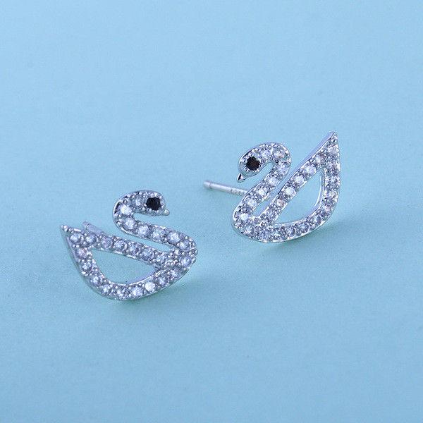 Cercei casual dama cu pietre in forma de lebada - doua modele