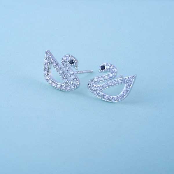 Cercei casual dama cu pietre in forma de lebada - doua modele