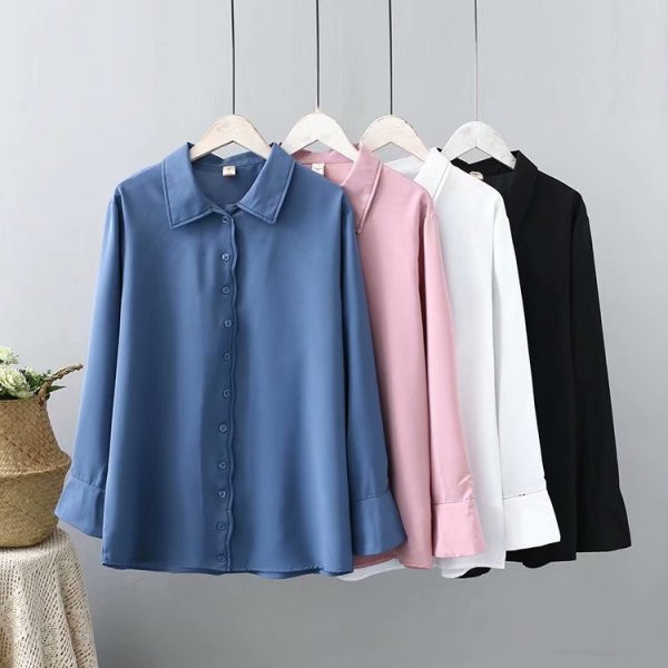 Cămașă modernă de damă cu guler clasic și mâneci lungi