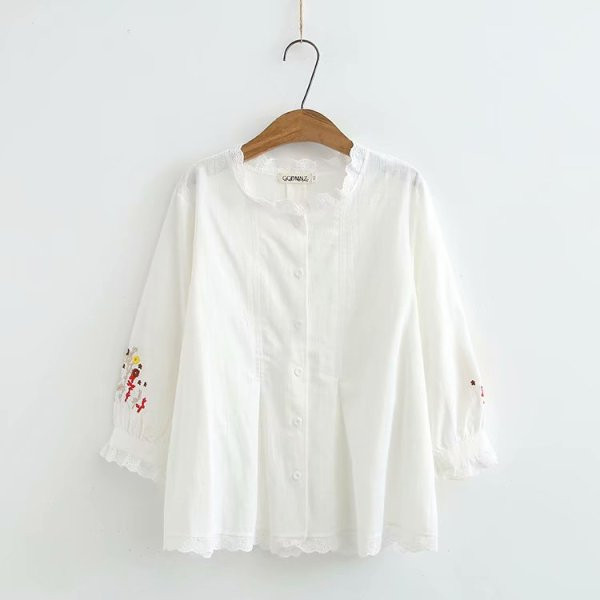 Női alkalmi blúz 3/4-es ujjal és hímzéssel