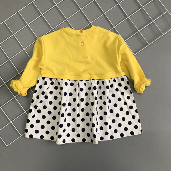 Lezser gyerekruha lányoknak hosszú ujjal és ovális nyakkivágással