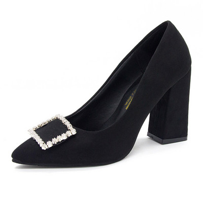 Moteriški modernūs batai su ekologiška zomša ir žemu kvadratiniu kulnu