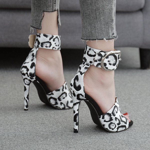 Sandale de dama cu animal print si catarama mare