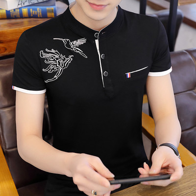 Šiuolaikiški vyriški marškinėliai su sagomis ir žema apykakle