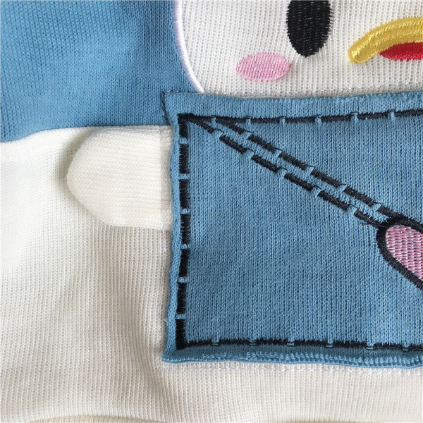 Dječji komplet za dječake od traperica i bluze s printom