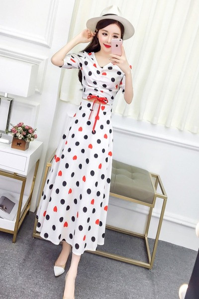 Trumpos moteriškos palaidinės su špicine iškirpte ir kaklaraiščiais rinkinys + sijonas aukštu juosmeniu