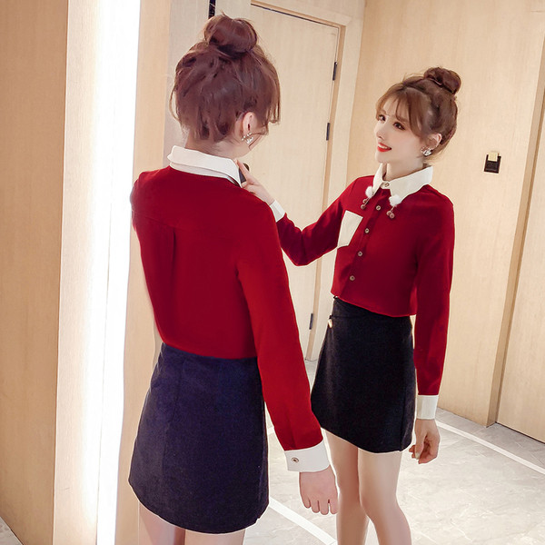 Sieviešu modernais krekls ar kabatu un klasisku apkakli