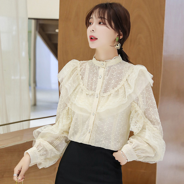 Női alkalmi ing gombokkal és magas gallérral