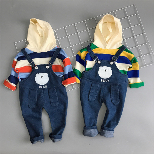 Naujo modelio vaikiškas komplektas berniuko palaidinei ir kombinezonui